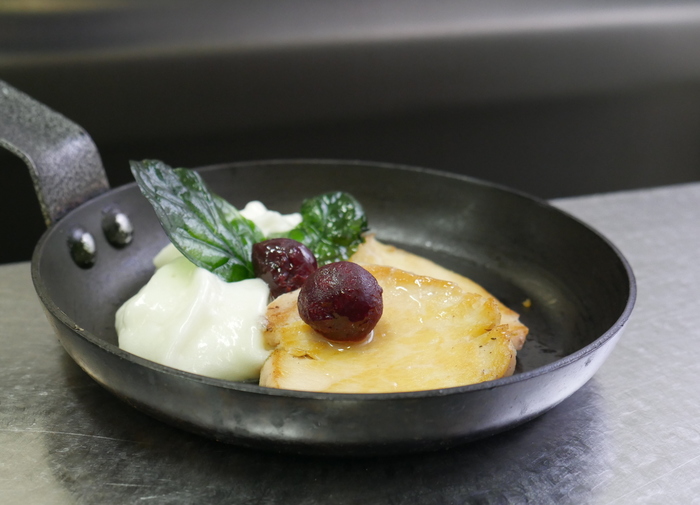 Lumagorri paparra, Derioko azaren aparra, erremolatxa gorri eta ziazerba kurruxkaria  (PINTXO)